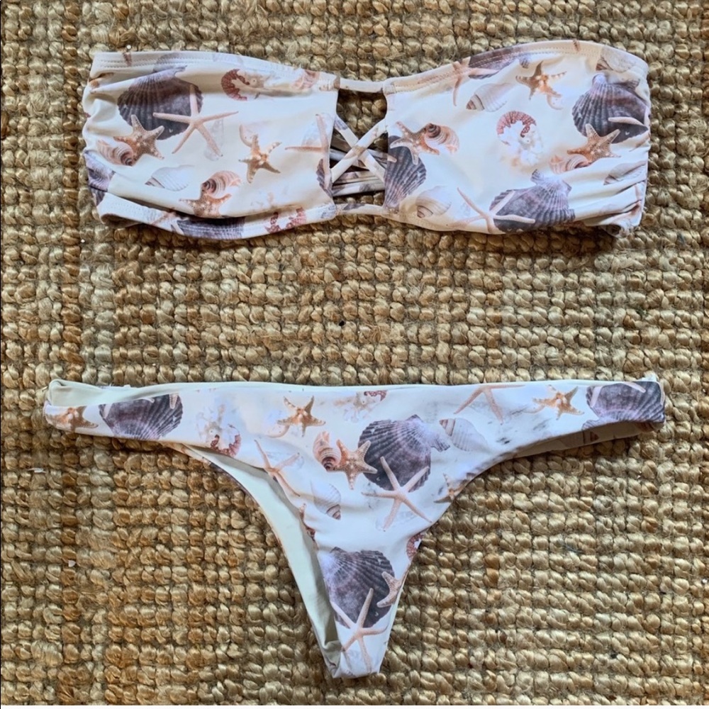 L*SPACE Swimwear seashell print set